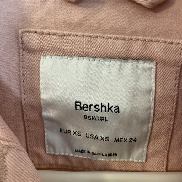 Bershka Denim Women’s Distressed Button Up Jean Jacket Size XS Light Pink EUC - Picture 5 of 6